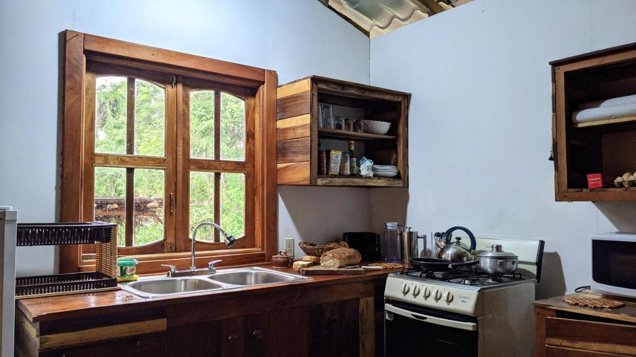 Wood Cabin - Cabana Maderas Balgue ภายนอก รูปภาพ