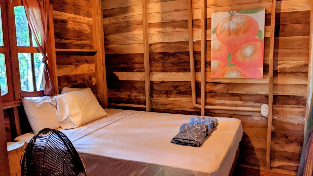 Wood Cabin - Cabana Maderas Balgue ภายนอก รูปภาพ