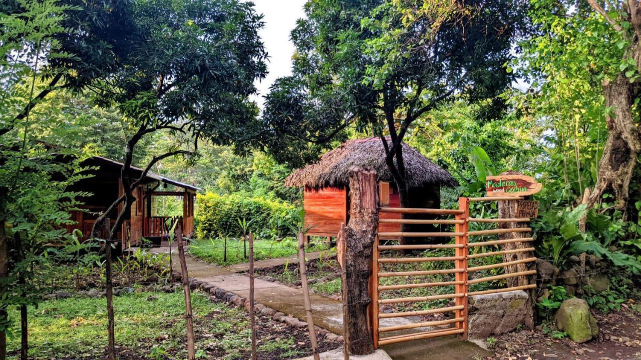 Wood Cabin - Cabana Maderas Balgue ภายนอก รูปภาพ